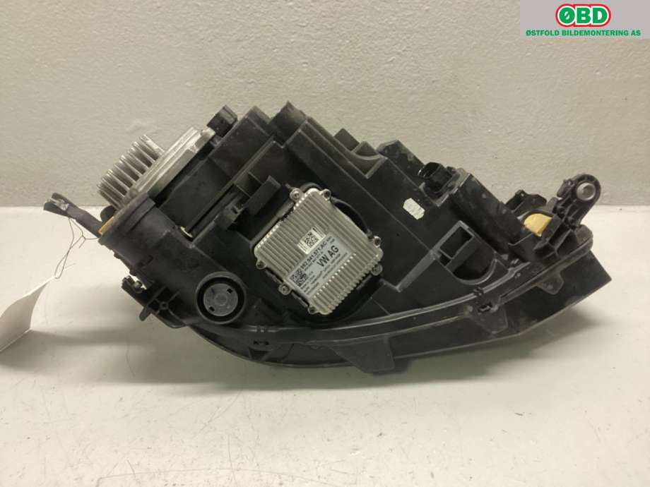 Frontlykt venstre halogen til VW T-Cross 2019-->> (VOLKSWAGEN|2GM 941 773 B|)