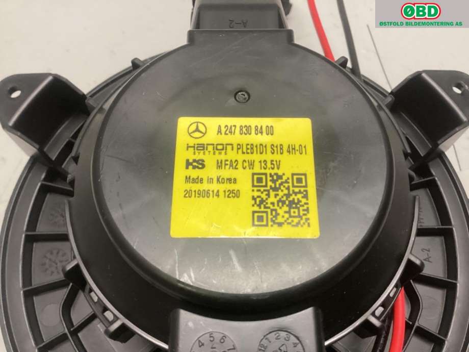 Varmeapparat motor til Mercedes A-Klasse 2018-->> (W177) (W177) (MERCEDES|A 247 830 84 00|)
