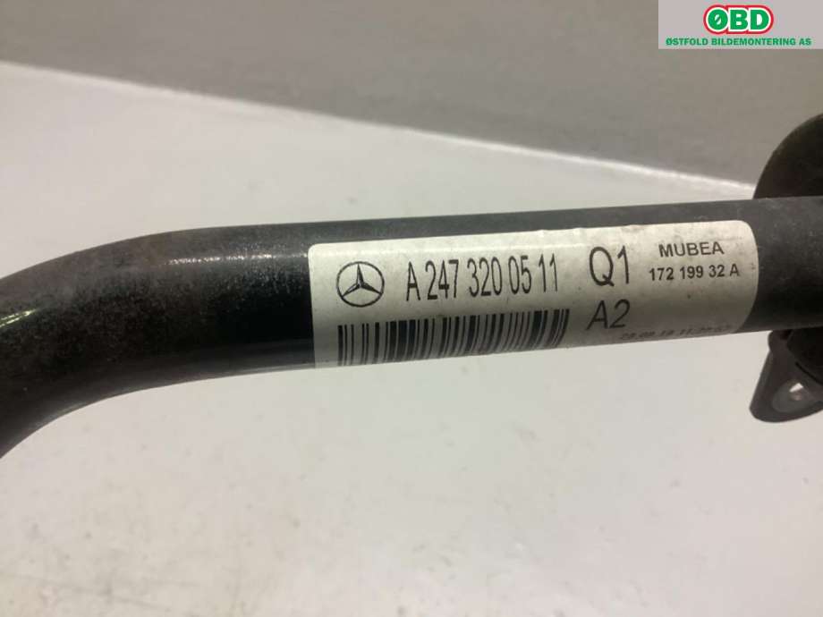 Stabilisatorstag foran til Mercedes A-Klasse 2018-->> (W177) (W177) (MERCEDES|A 247 320 05 11|)