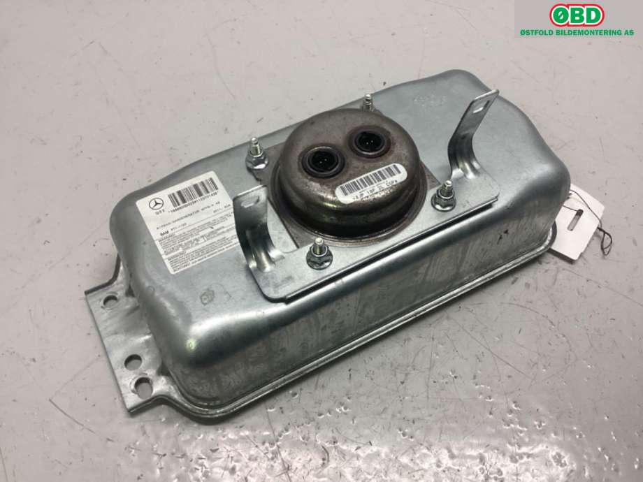 Airbag passasjer til Mercedes ML 2011-2015 (Fase 1) (W166) (W166) (MERCEDES|A 166 860 03 02|)