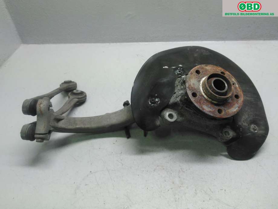 Hjulspindel høyre foran til Audi A4 2007-2014 (Type IV) (B8) (B8) (AUDI|8K0 407 254 T|)