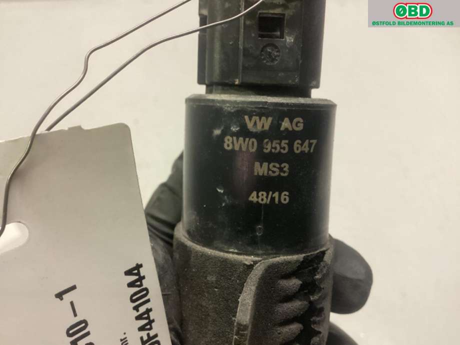 Spylerpumpe til Audi A5 2016-->> (Type II)  (AUDI|6R0 955 681|)