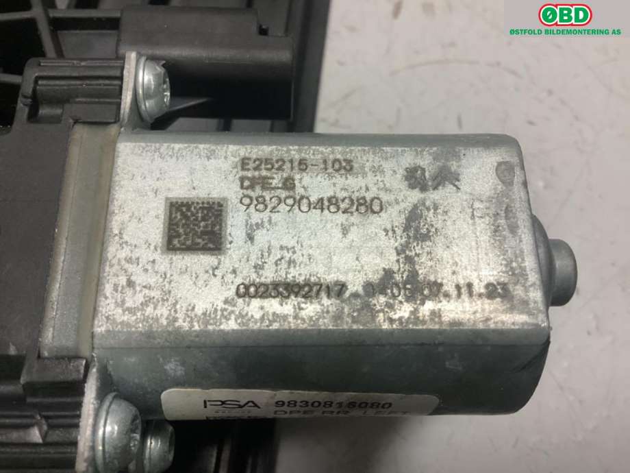 Ruteheis venstre bak til Peugeot 308 2021-->> (Type III)  (PEUGEOT|98 308 160 80|)