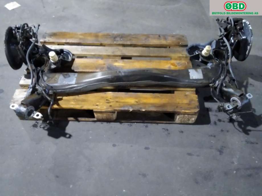 Bakaksel til Peugeot 308 2013-2021 (Type II) (PEUGEOT|16 101 862 80|)