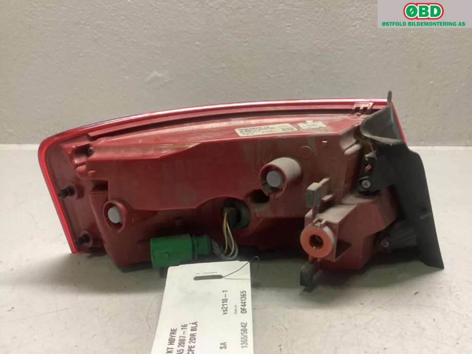 Baklykt høyre til Audi A5 2007-2016 (Type I)  (AUDI|8T0 945 096 H|)