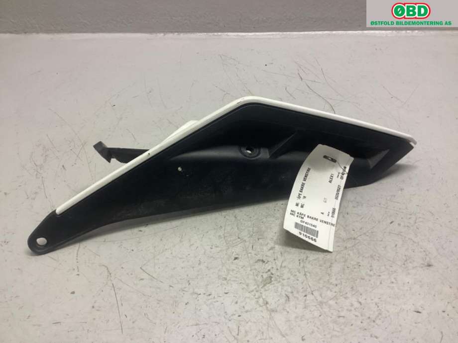 Diverse deler til MC KTM Øvrige 0-->> (KTM 125 DUKE|9300804110028|)