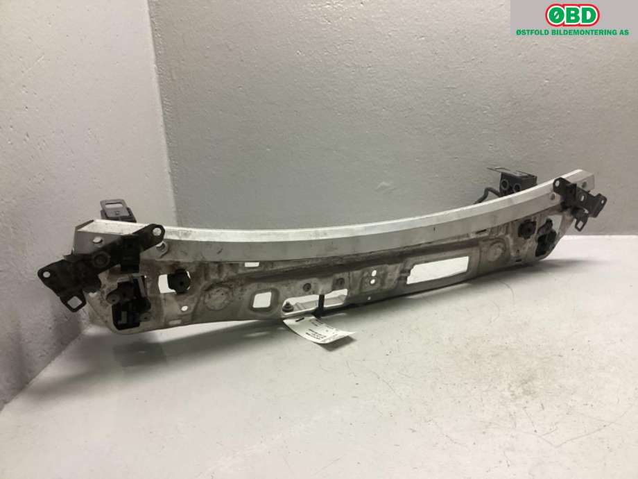 Frontplate øvre til Mercedes C-Klasse, 2021-->> (W206) (W206) (MERCEDES|A 206 620 11 00)