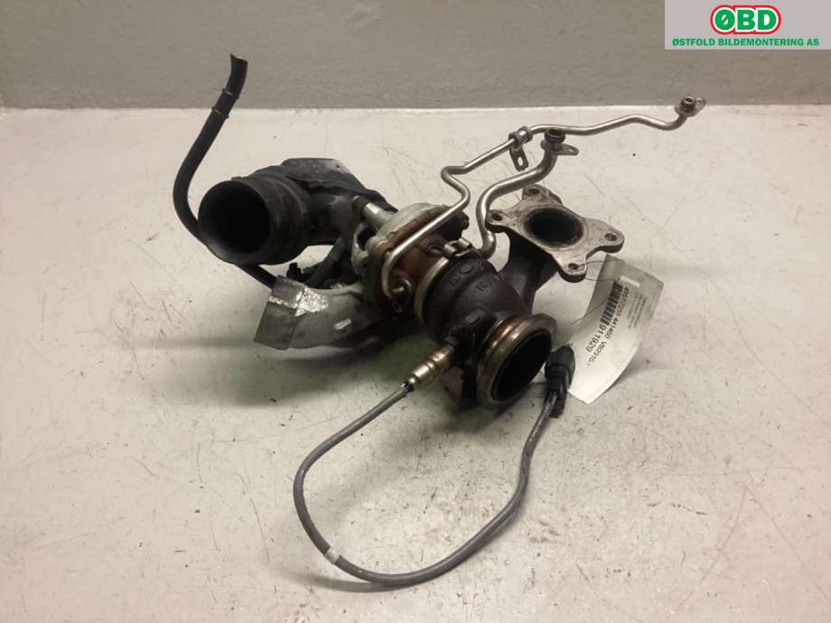 Turbo til VW Passat 2015-2019 (Fase 1) (B8) (B8) (VOLKSWAGEN|04E 145 721 G|)