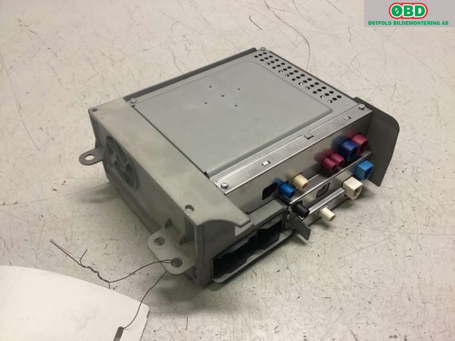 Bilstereo navigasjon til Mercedes EQS SUV 2022-->> (X296) (X296) (MERCEDES||A2969003612)
