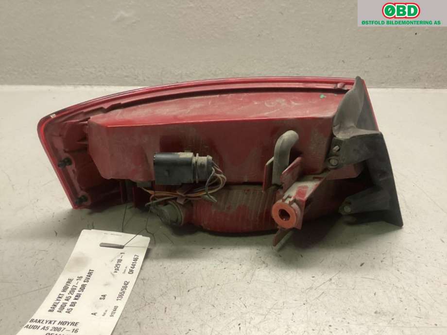Baklykt høyre til Audi A5 2007-2016 (Type I)  (AUDI|8T8 945 096 D|)