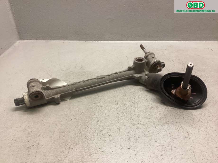 Tannstang til Toyota Yaris 2014-2020 (Type III, Fase 2)  (TOYOTA|455000D271|)