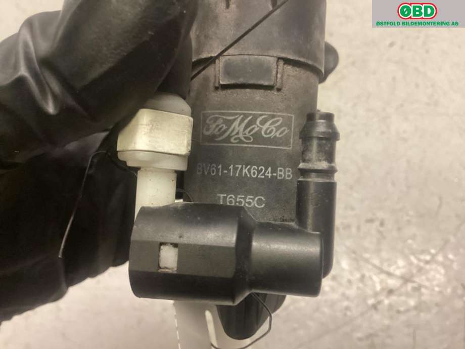Spylerpumpe foran til Ford Focus 2014-2018 (Type III, Fase 2) (FORD|)