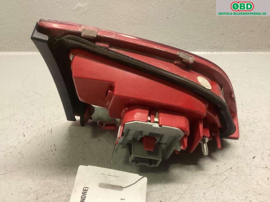 Baklykt høyre indre til Audi A4 2007-2014 (Type IV) (B8) (B8) (AUDI|)