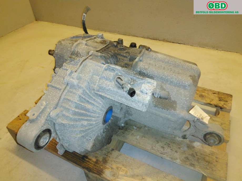 Motor elbil bak til Tesla Model X 2016-->> (TESLA|1037000-00-F|)