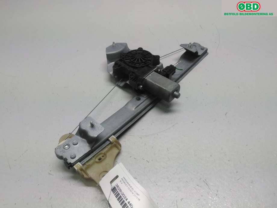 Ruteheis venstre til Renault Clio 2012-2016 (Type IV, Fase 1) (RENAULT|827010501R|)