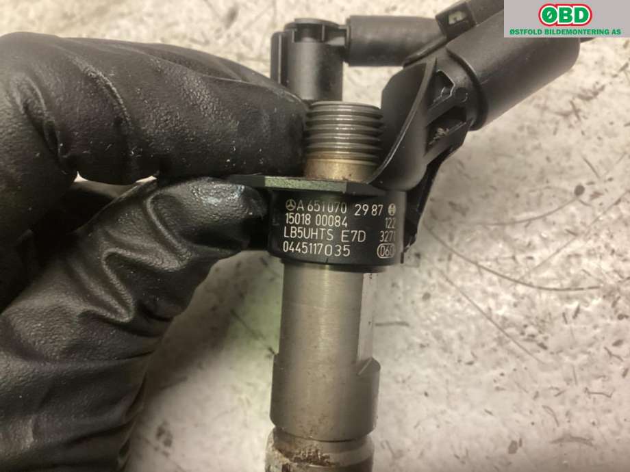 Dyse innsprøyting diesel til Mercedes ML 2011-2015 (Fase 1) (W166) (W166) (MERCEDES|A 651 070 29 87|)