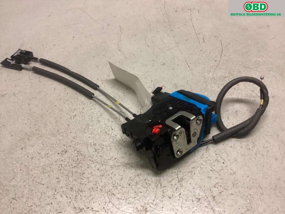 Låsekasse høyre til Hyundai Veloster 2011-2015 (HYUNDAI|814202V000|)