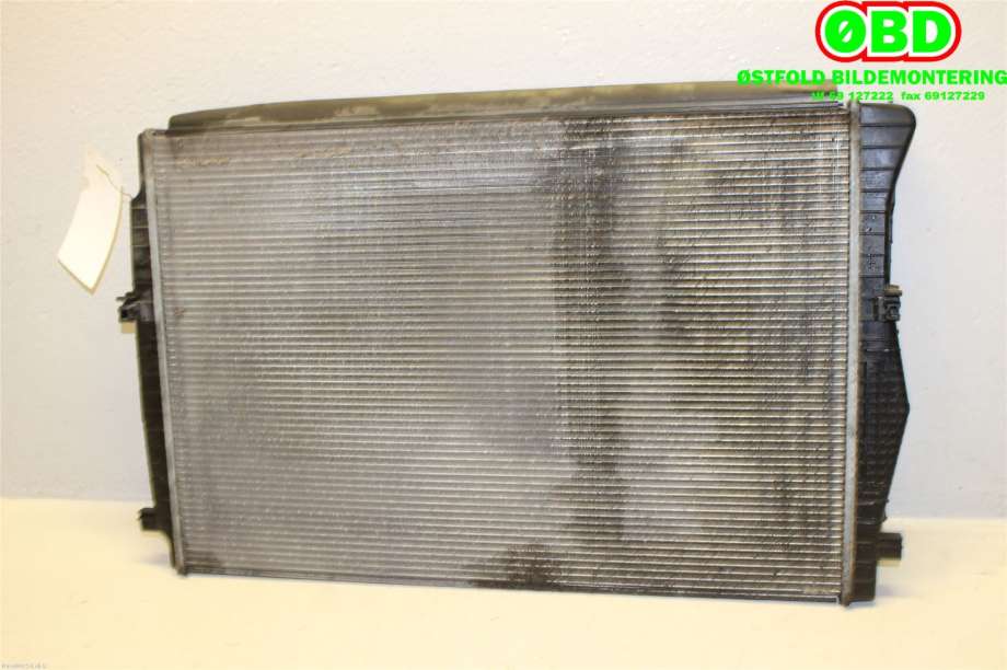 Radiator (automat gir) til Audi A3 2016-2020 (Type III, Fase 2) (AUDI|5Q0 121 251 GR||5Q0121251GR)
