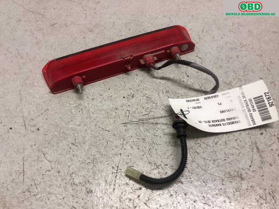 Baklykt bremselys bakrute til Subaru Outback 2015-2020 (Type V)  (SUBARU|84751AL000|)