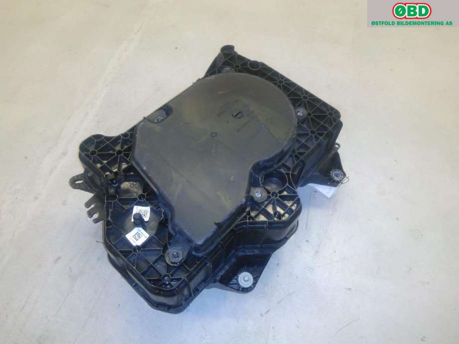 AdBlue tank til Renault Trafic 2014-->>  (RENAULT|172A29767R|)