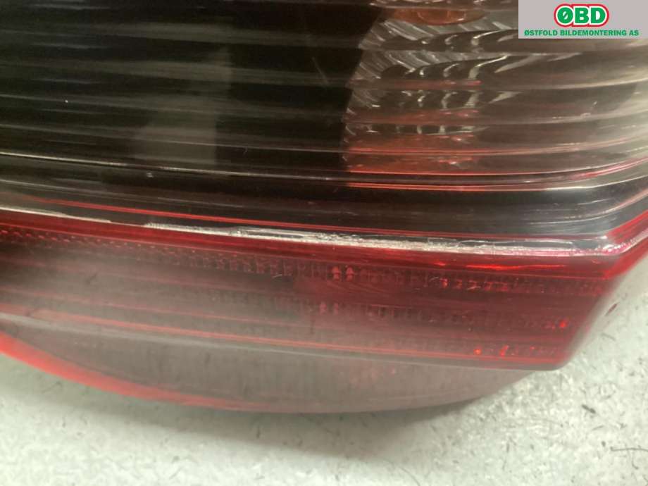 Baklykt venstre til Mercedes ML 2005-2011 (W164) (W164) (MERCEDES|A 164 820 21 64|A 164 820 39 64|)