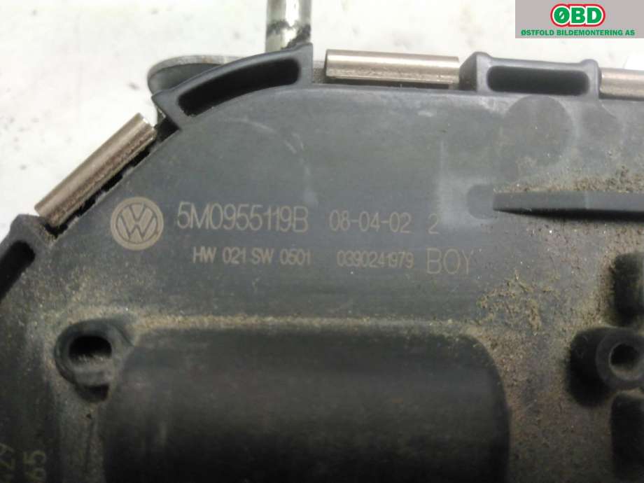 Viskermotor frontrute til VW Golf, Plus/Cross 2005-2009 (Fase 1)  (VOLKSWAGEN|5M0 955 023 E|)