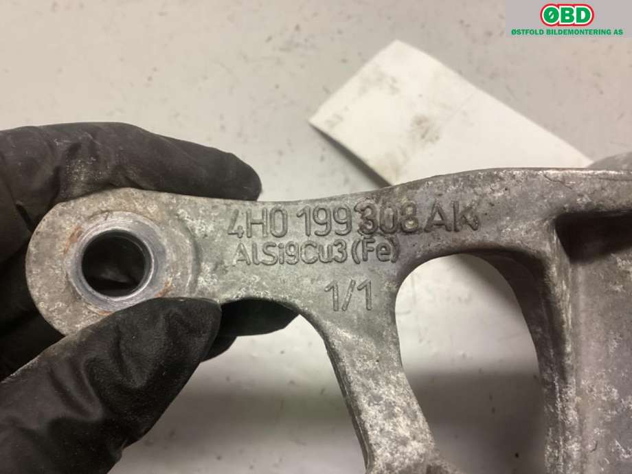 Motorfeste til Audi A7 2010-2014 (Type I, Fase 1)  (AUDI|4H0 199 308 AK|)