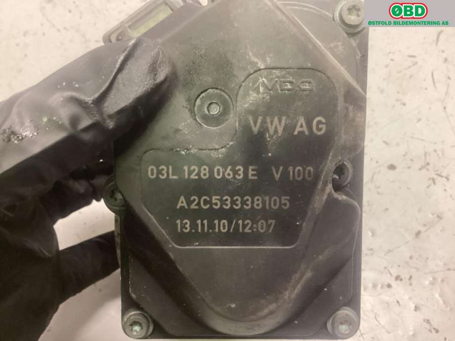 Spjeldhus til Audi A4 2007-2014 (Type IV) (B8) (B8) (AUDI|03L 128 063 AF|)