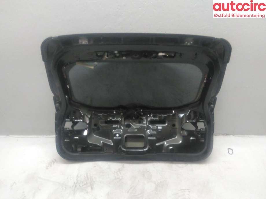 Bakluke til Nissan Qashqai 2014-2021 (Type II)  (NISSAN|K0100HV0MA|)