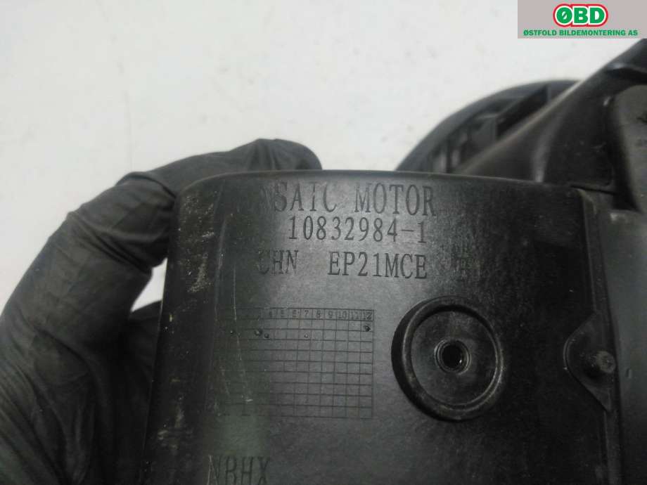 Batterilader inntak/luke til MG Marvel R 2021-->>  (MG Marvel R|)