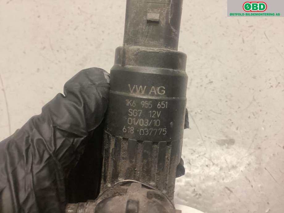 Spylerpumpe til Audi A3 2009-2012 (Type II, Fase 2)  (AUDI|3B7 955 681|)