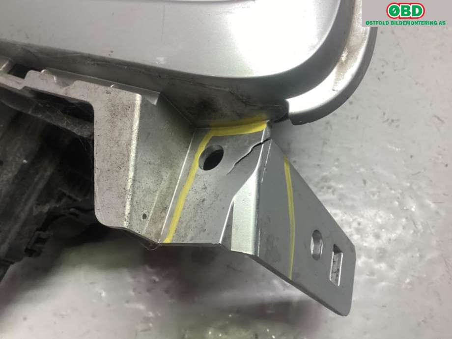 Batterilader inntak/luke til Kia Soul 2014-2019 (Type II)  (KIA|86350E41001D|)