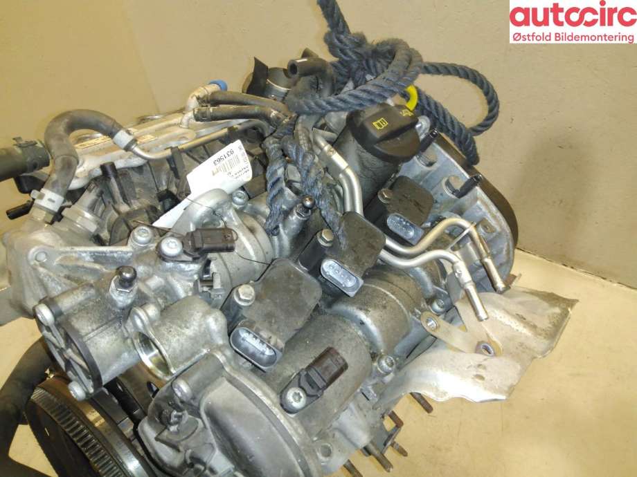 Motor bensin til Škoda Octavia 2017-2020 (Type III, Fase 2)  (SKODA|04C 100 032 F|)