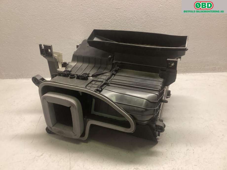 Varmeapparat til VW ID.5 2022-->> (VOLKSWAGEN ID.5||1EA820153M)