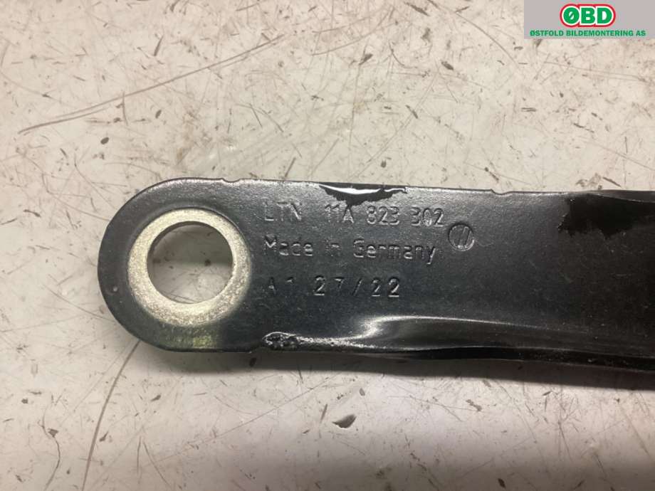 Panserhengsler til VW ID.5 2022-->>  (VOLKSWAGEN ID.5|11A 823 302|)