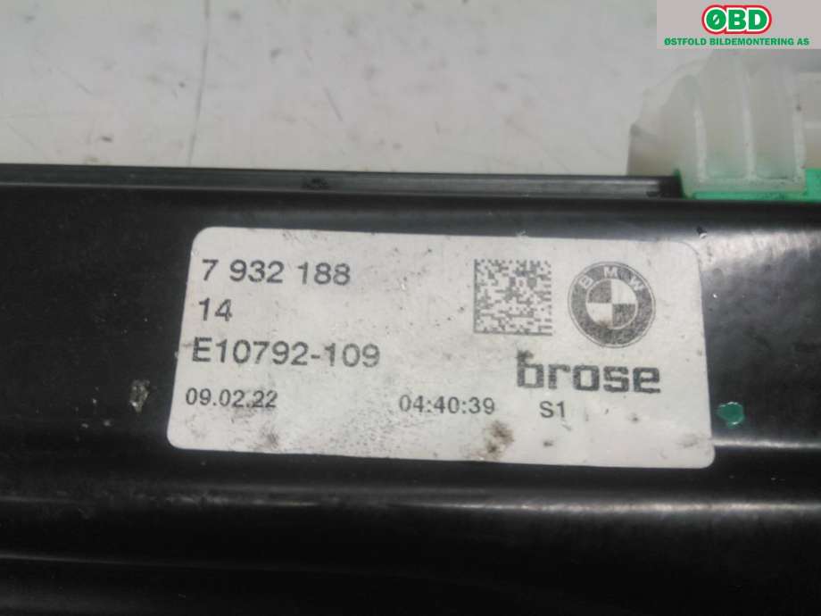 Ruteheis høyre foran til BMW iX 2021-->> (I20) (I20) (BMW iX xDrive50|51 33 5 A0D AA8|67 62 5 A09 AF6|)