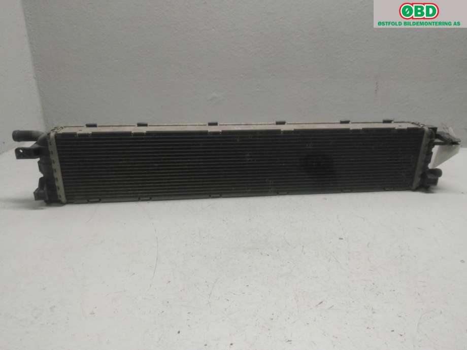 Radiator (automat gir) til Audi Q3 2015-2018 (Type I, Fase 2) (AUDI|8K0 145 804 H|)