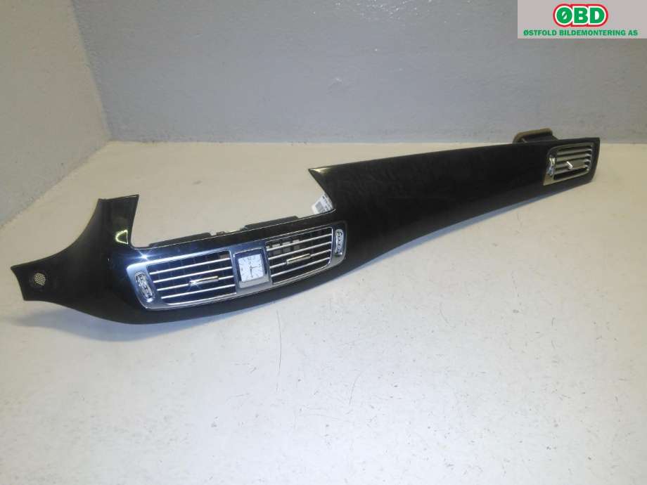 Diverse deler til Mercedes CLS, 2011-2017 (C218) (C218) (MERCEDES|A 218 680 76 71)