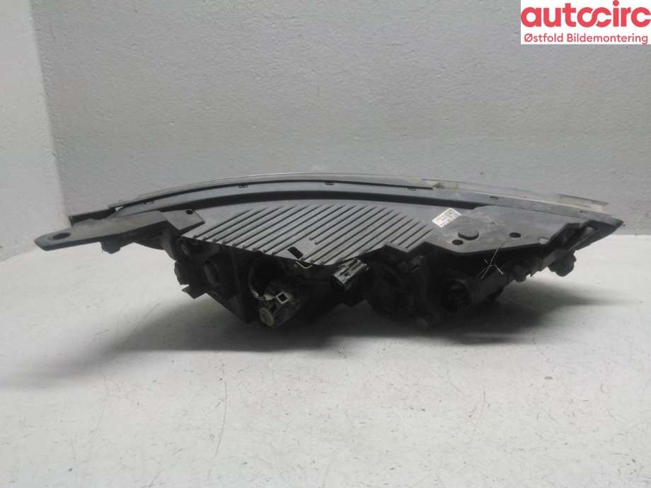 Frontlykt venstre halogen til Hyundai Ioniq Electric 2019-->> (Fase 2)  (HYUNDAI|92101G7000WPR|)
