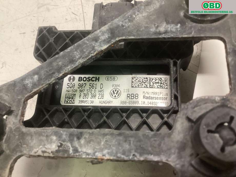 Sensor radar til VW Polo 2014-2017 (Type V, Fase 2)  (VOLKSWAGEN|5Q0 907 561 P||5Q0 907 561 D)
