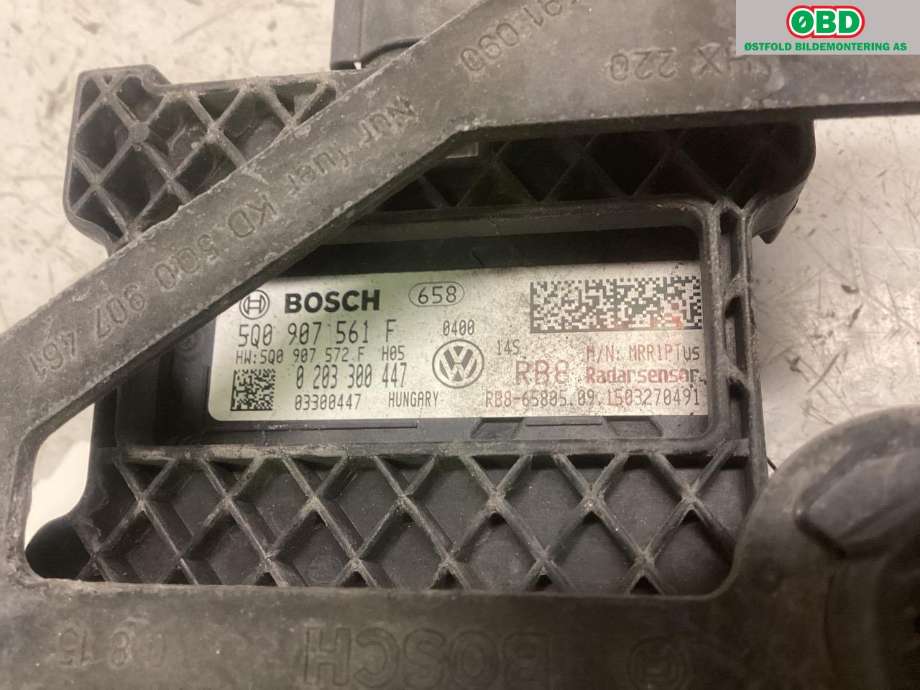Sensor radar til VW Polo 2014-2017 (Type V, Fase 2)  (VOLKSWAGEN|5Q0 907 561 P||5Q0 907 561 F)