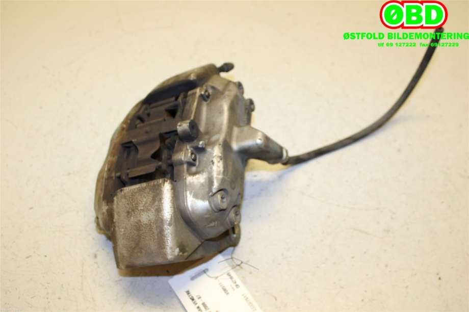 Bremsecaliper venstre foran til Mercedes C-Klasse 2000-2004 (Fase 1) (W203) (W203) (MERCEDES|A 002 420 19 83|)