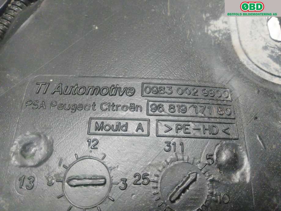 AdBlue tank til Peugeot 508 2014-2018 (Type I, Fase 2) (PEUGEOT|)
