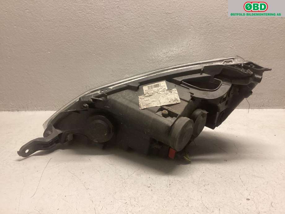 Frontlykt høyre halogen til Toyota Proace 2013-2016 (Type I)  (TOYOTA|)