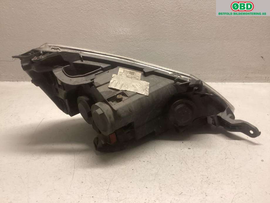Frontlykt venstre halogen til Toyota Proace 2013-2016 (Type I)  (TOYOTA|)