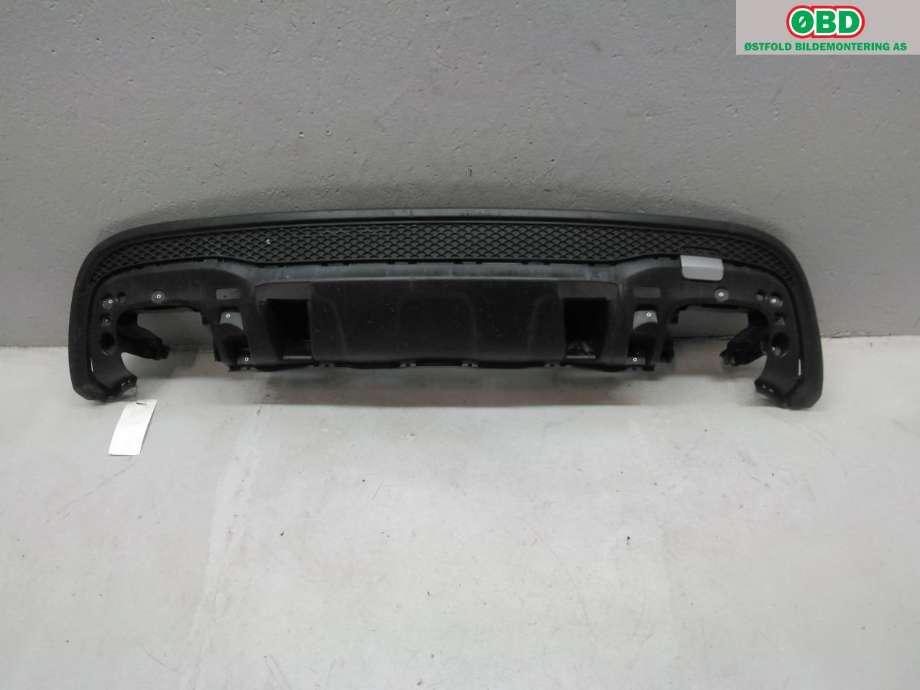 Støtfanger bak midtre del til Mercedes GLA 2014-2020 (X156) (X156) (MERCEDES|A 156 885 28 25|)