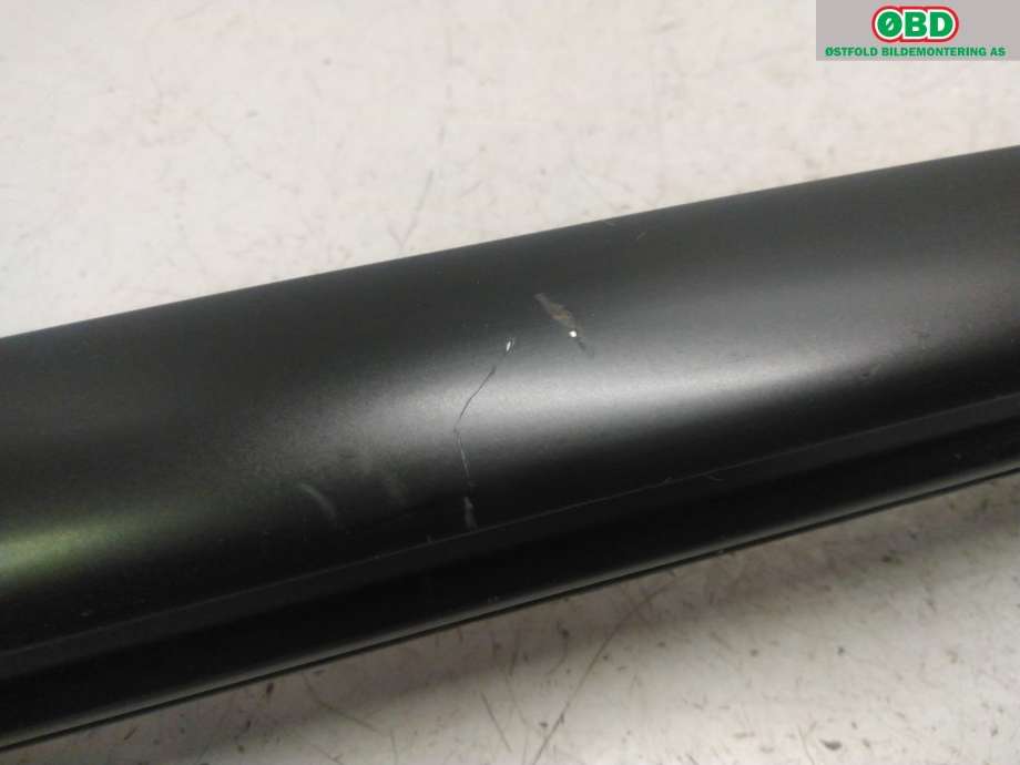 Takrails til Toyota Yaris Cross (SUV) 2021-->>  (TOYOTA Yaris Cross Active|634700D040|)