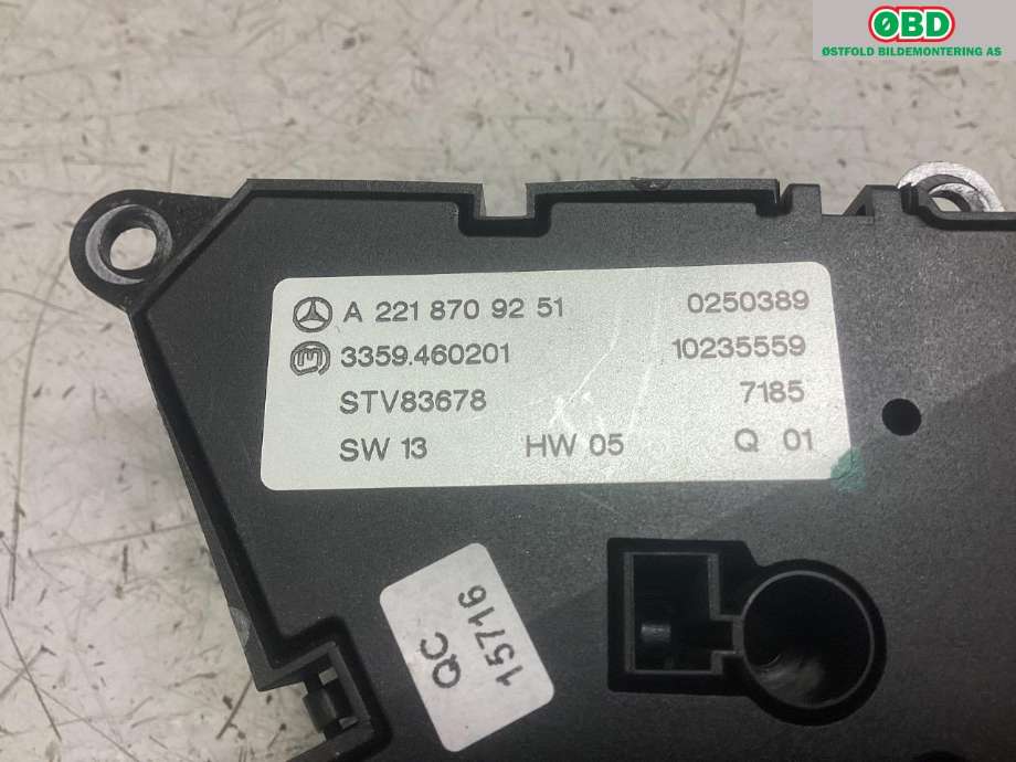 Bryter diverse til Mercedes S-Klasse 2005-2013 (W221) (W221) (MB S-KLASSE 63 AMG|A 221 870 92 51|)