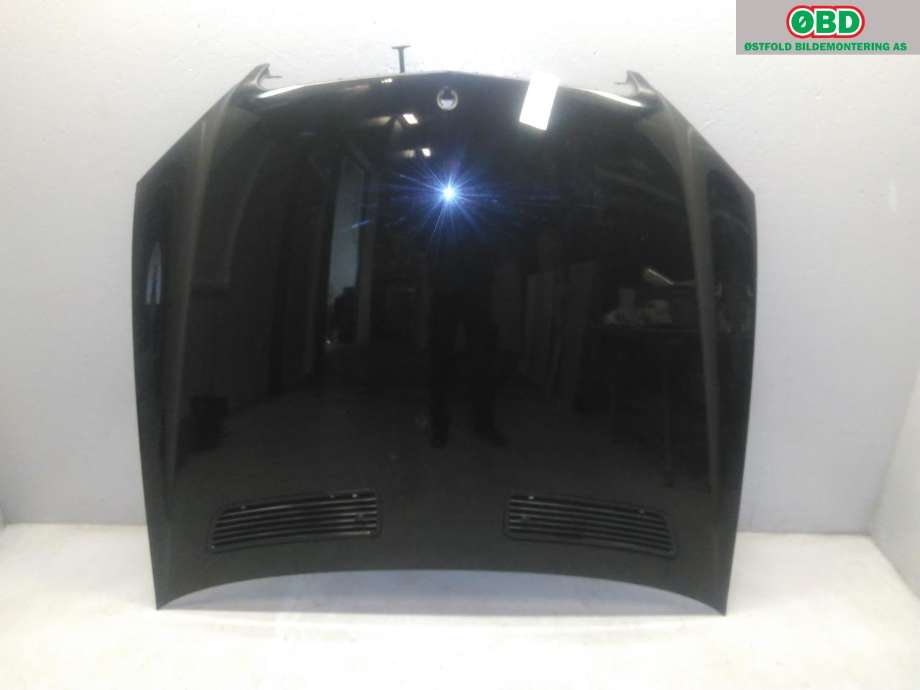 Panser til Mercedes S-Klasse, 2005-2013 (W221) (W221) (MB S-KLASSE 63 AMG|A 221 880 01 57)