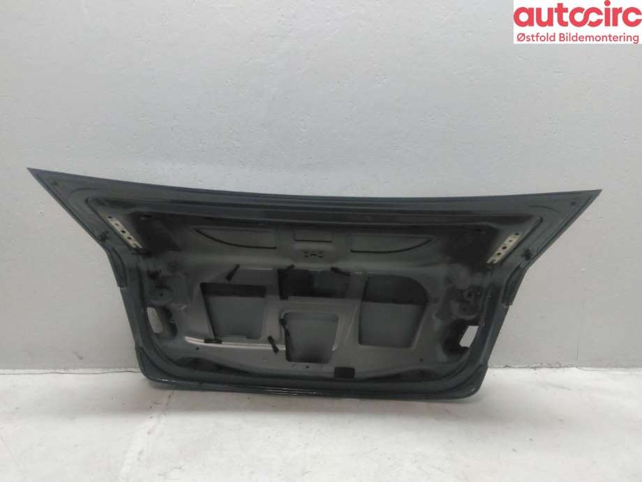 Bakluke sedan til Mercedes E-Klasse 2009-2013 (Fase 1) (W212) (W212) (MERCEDES|A 212 750 02 75|A 212 750 09 75|)